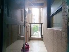 客厅