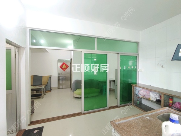 客厅