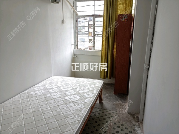 次卧