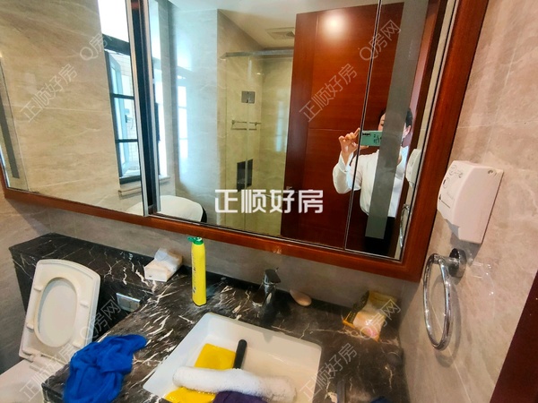客厅