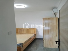 s0EA4ECB06B0B48F1BB16C81D8C1B6D8F.jpg
