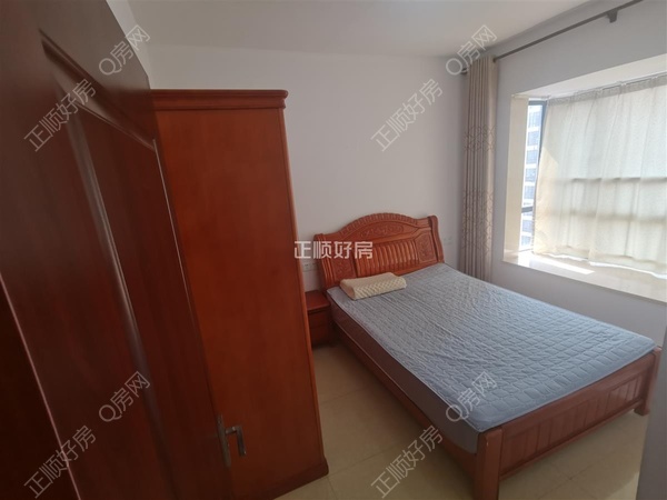 s12E82CEF8C024D5EBE510484EFFE57CC.jpg