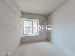 s13BCB9FEF3A54D5ABDE2CC766A43D7CE.jpg