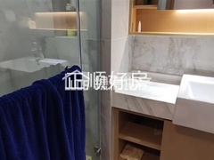 s45E7ABB75EB143868F7AE0E67A15EAA1.jpg
