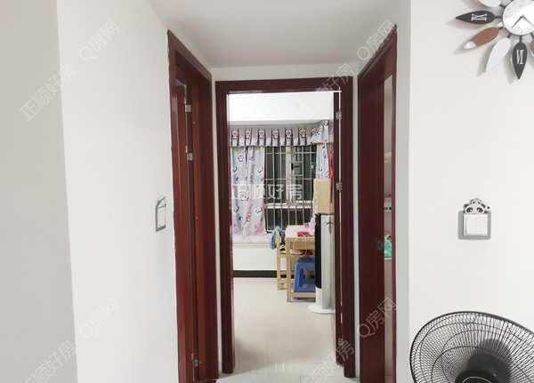 s61AC7953C7814197A80984152D096D18.jpg