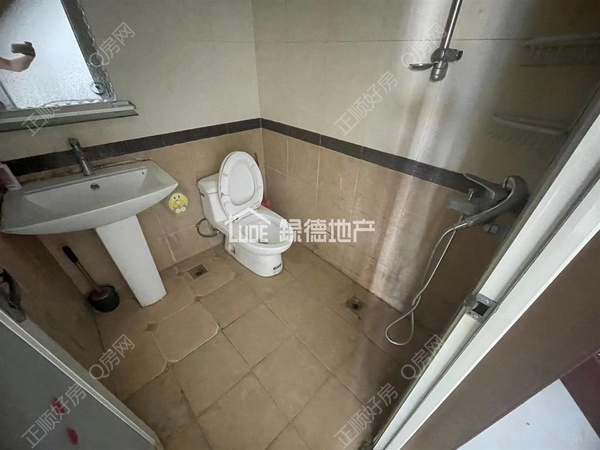 s7C76BEC672DD463F917CDDFB9A1C6EA8.jpg