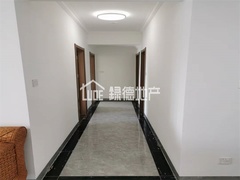 s89E1265FCFE04D8298F47E847A35BD31.jpg