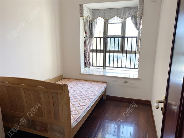 s96E89000A36548BD9183ED3B2804BD95.jpg