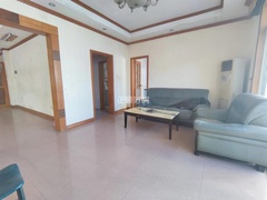s97ABAC5419694E53A68006EEC2B1CE39.jpg