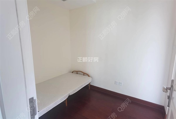 s99441CC295FB4F38AAE9B33B1EA1E7F5.jpg