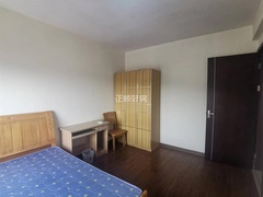 sAEC7A51209B6404B85E197C0BBC98DEC.jpg