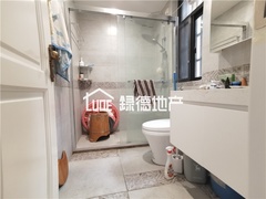 sD4B94D24585747219DF1844016AA0B5E.jpg
