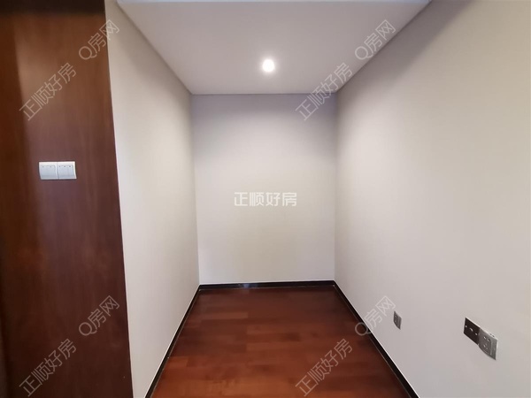 VR看房