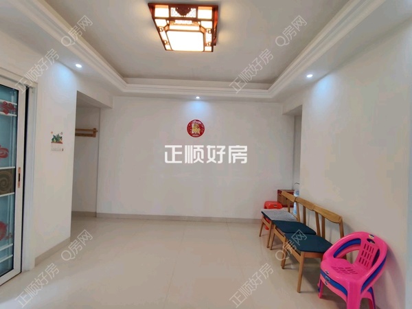 客厅