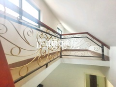 上面客厅