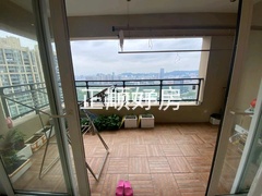客厅