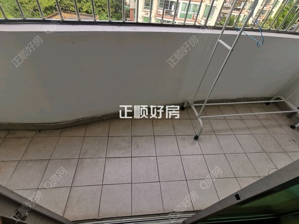 客厅