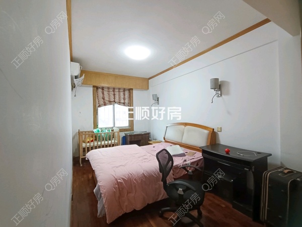 客厅