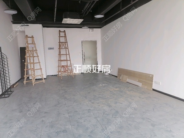 客厅