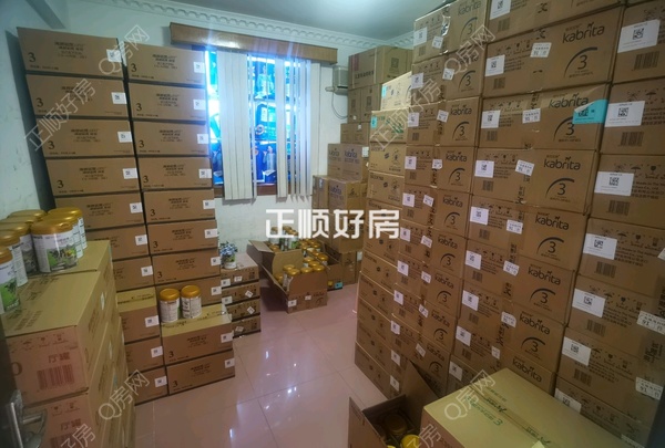 客厅