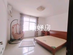 主卧
