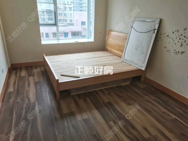 主卧