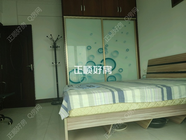 客厅