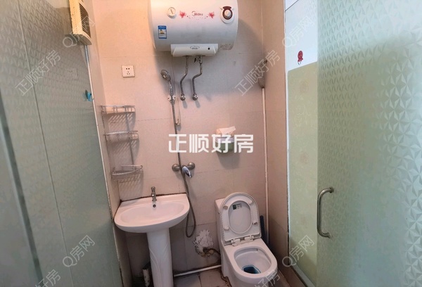 客厅