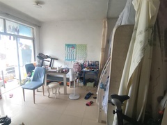 house_img