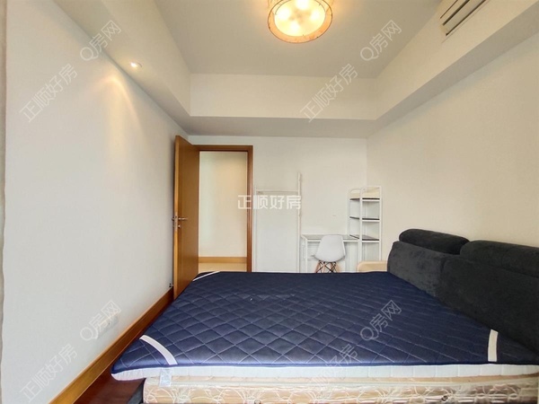 次卧