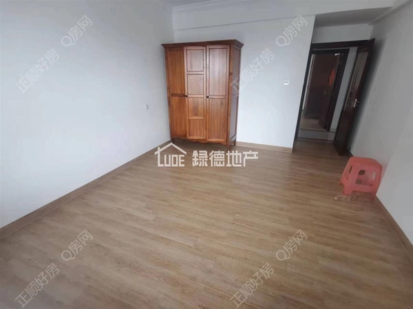 s6D21327F44504D8893369799D76142D0.jpg