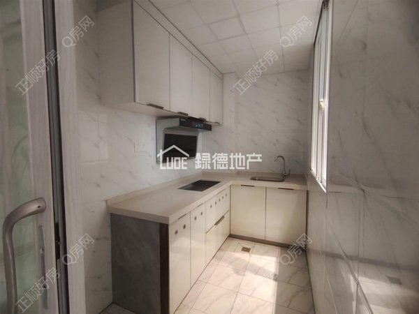 sA138F077475049C58BE2AFDC8A8EB5AA.jpg