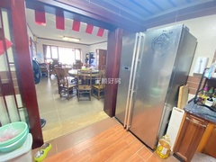 sAA2C9BED8D08480283ADDA287DEEA6CD.jpg