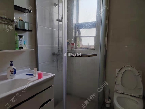 sCCE29621D7A74250B519CCBBD89770BC.jpg