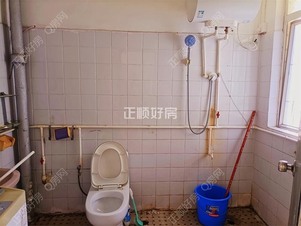 sCF9CA4343C7747F5963FDE4CC1DCDA7A.jpg