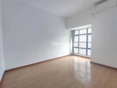 sD2BDAE58DF664238A36BA9D0F369E418.jpg