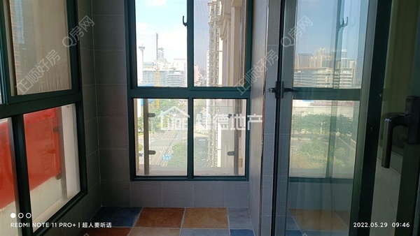 sE61FD290FB524BAE92DE57FA886CF4EF.jpg