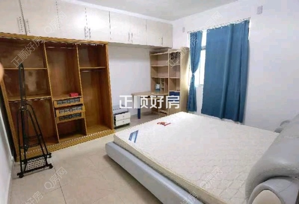 主卧