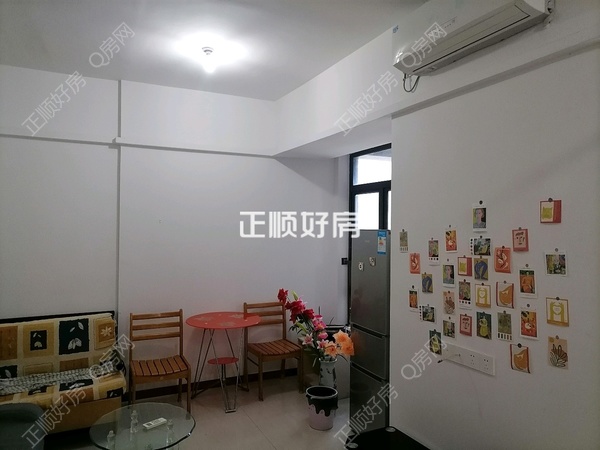 客厅