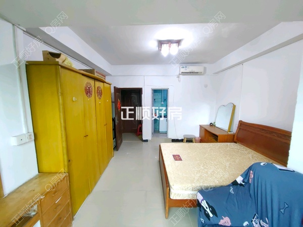 客厅