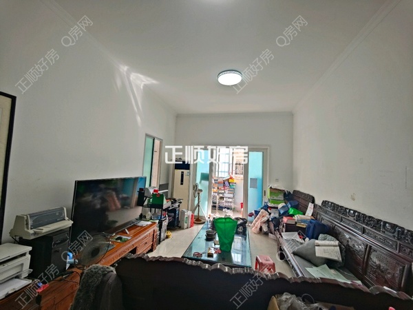 客厅