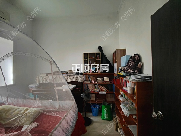 客厅