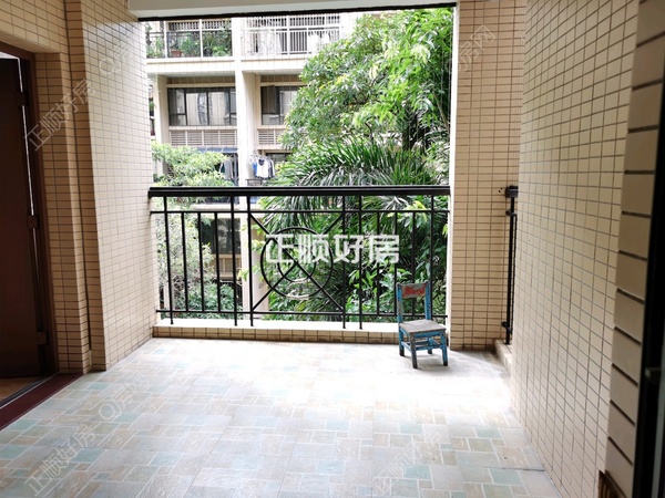 大门