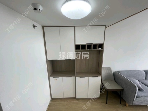 客厅