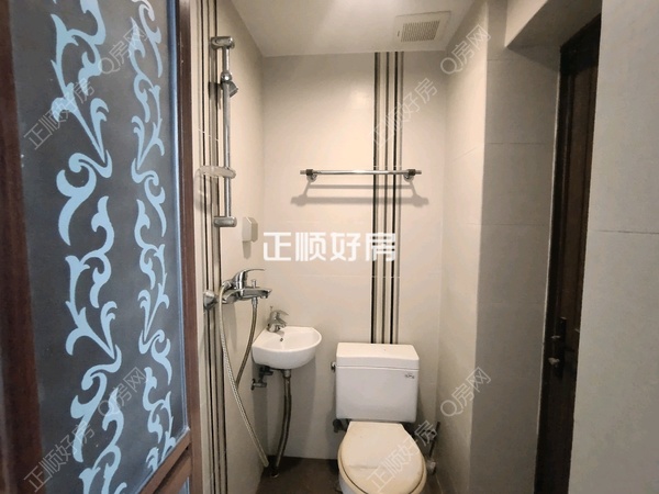 客厅