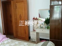 次卧