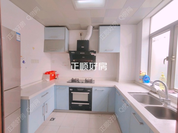 客厅