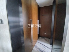 衣帽间
