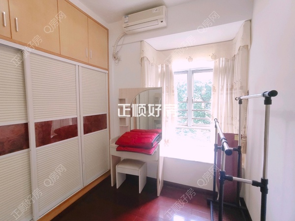 衣帽间