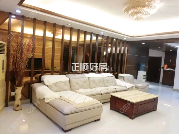 客厅